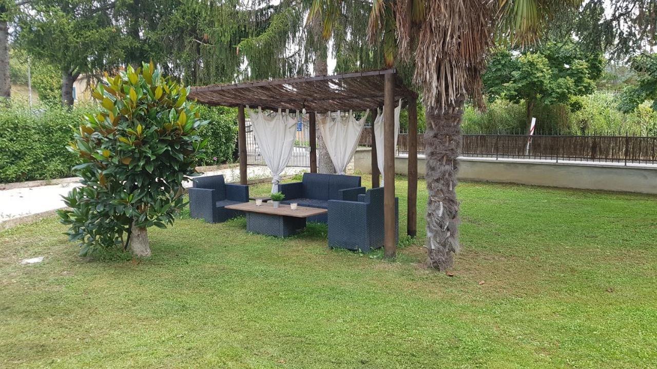 Val D'Orcia Deluxe 2, Raffinata Casa Immersa Nel Verde Con Wifi, Giardino E Parcheggio Montalcino Exterior foto