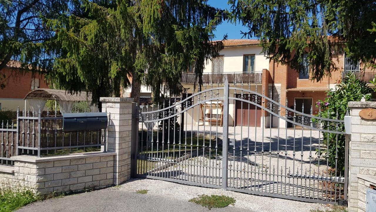Val D'Orcia Deluxe 2, Raffinata Casa Immersa Nel Verde Con Wifi, Giardino E Parcheggio Montalcino Exterior foto